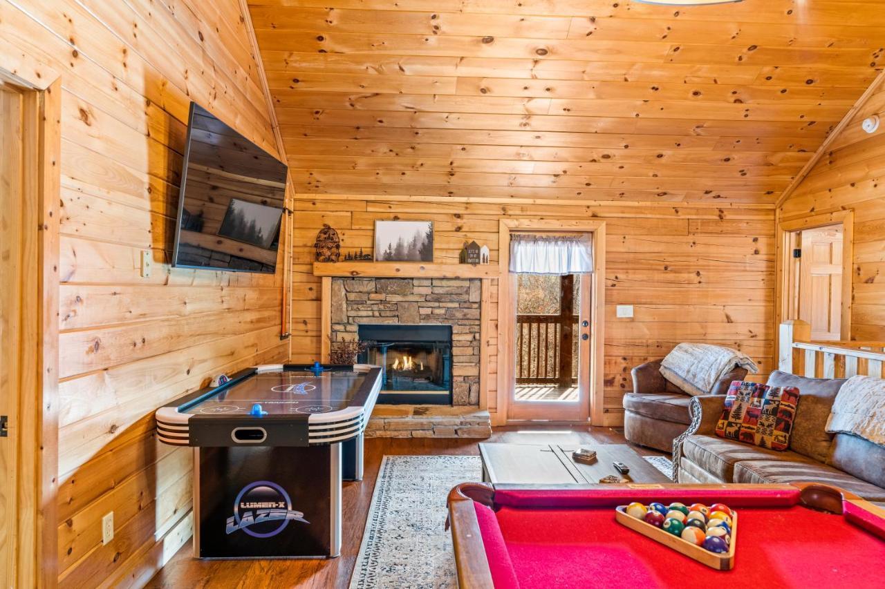 The Sly Fox - Recently Updated/ Ideal Pf Location Pigeon Forge Dış mekan fotoğraf