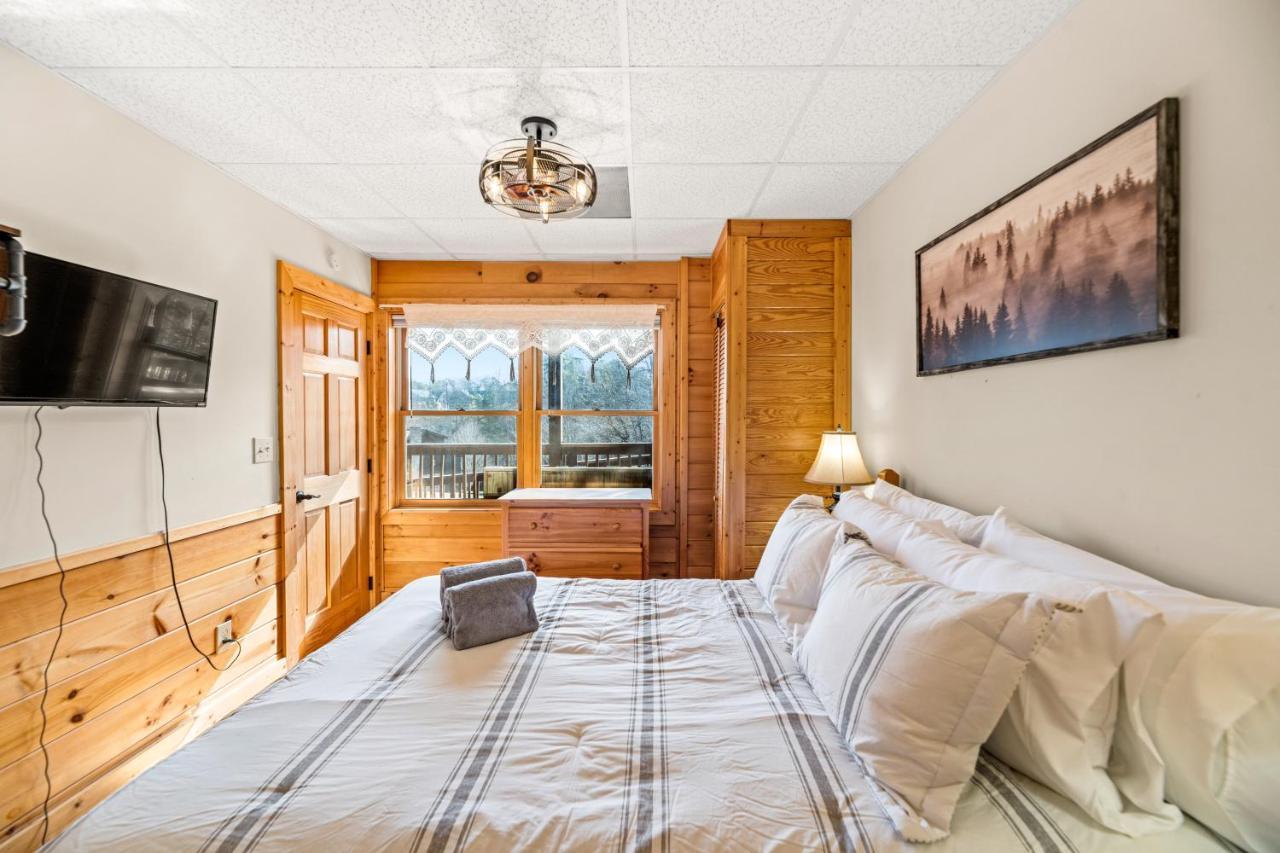 The Sly Fox - Recently Updated/ Ideal Pf Location Pigeon Forge Dış mekan fotoğraf